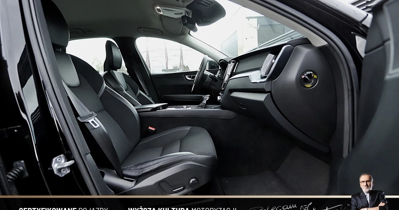 Volvo XC 60 cena 119998 przebieg: 148008, rok produkcji 2018 z Lębork małe 529